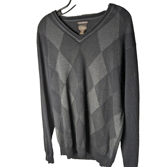 Greg Norman Italian-Spun Yarn Merino Wool V Neck Golf Sweater Large Argyle‎ - Picture 1 of 3